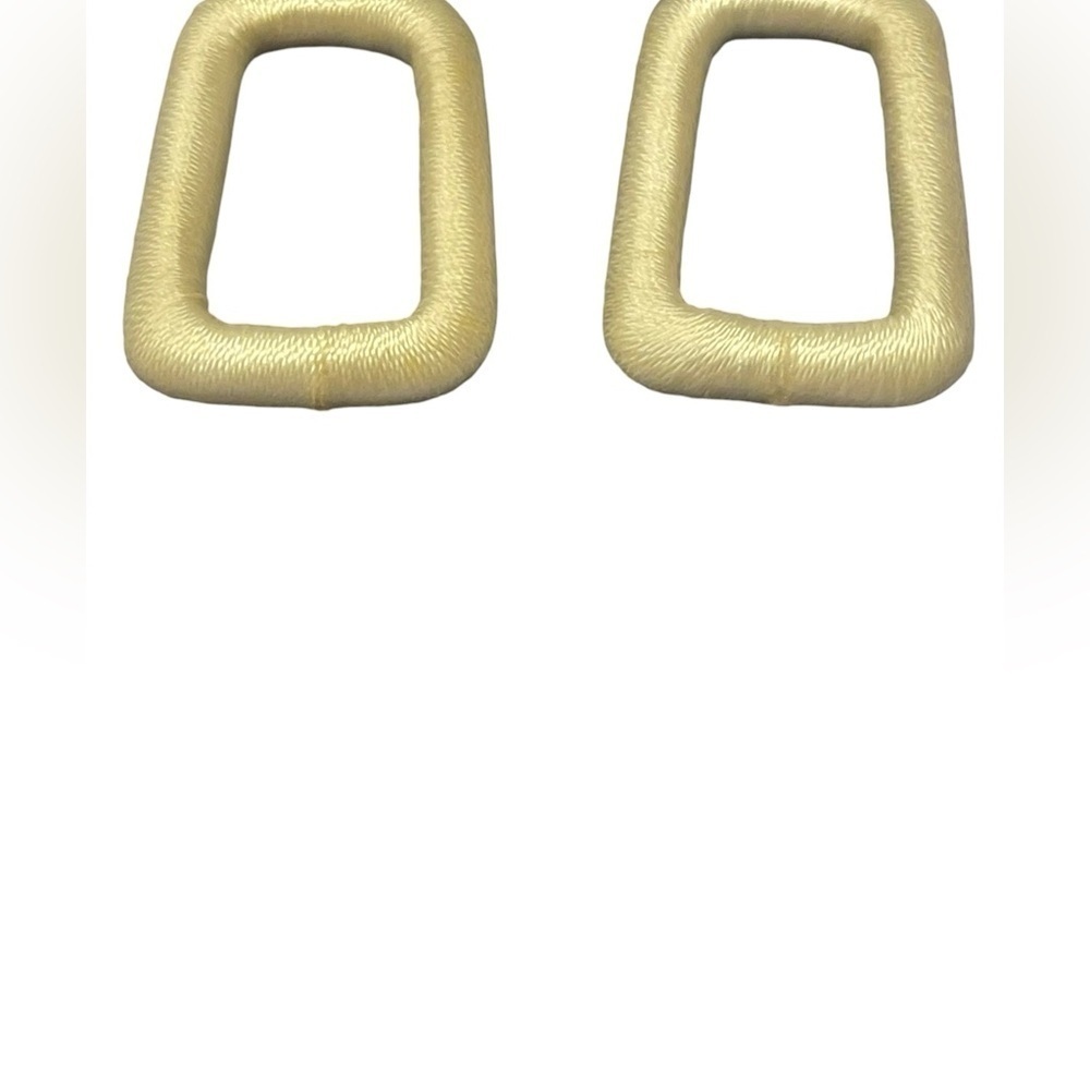 NWT Chico’s No Droop Off White Square Hoops - Picture 5 of 9